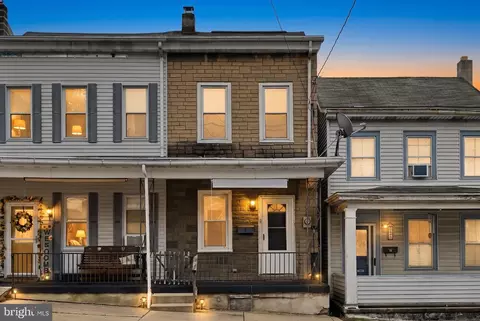 4 E William St, Schuylkill Haven, PA 17972