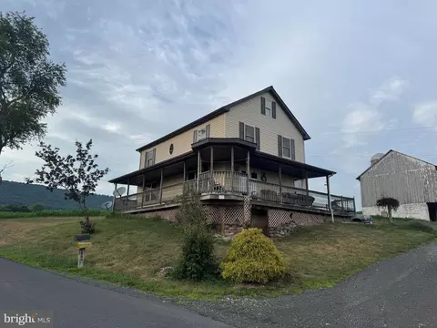 100 Kutz Rd, Pine Grove, PA 17963