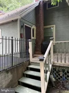 Exterior - 8 N 4th St, Ashland, PA 17921 photo 2 of 2