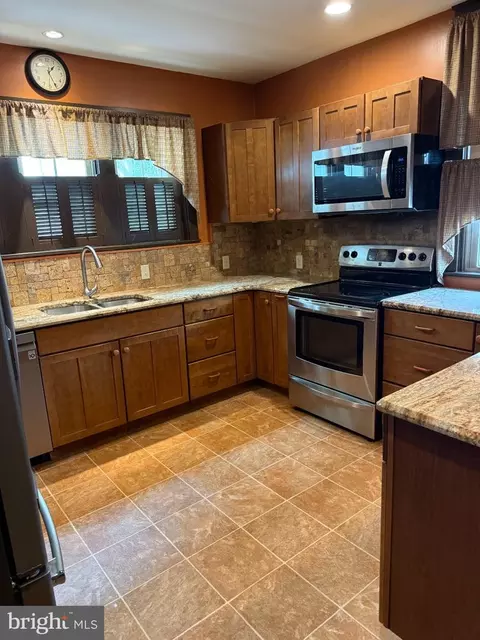 Kitchen - 8 N 4th St, Ashland, PA 17921 photo 1 of 4
