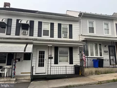 457 Carbon St, Minersville, PA 17954