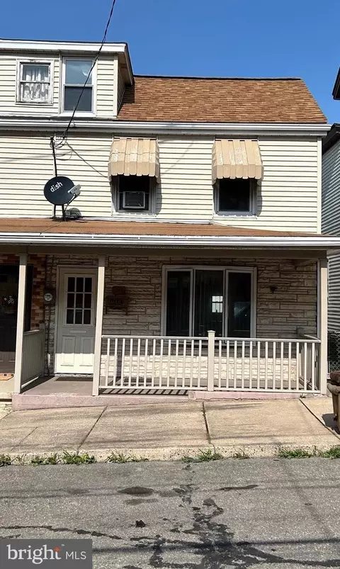 117 Hunter St, Tamaqua, PA 18252