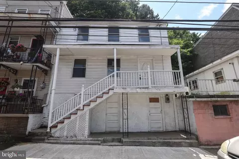 445 E Norwegian St, Pottsville, PA 17901