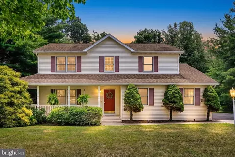 3090 Village Rd, Orwigsburg, PA 17961