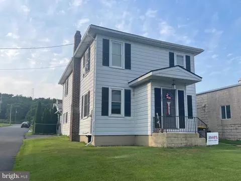 101 N 5th St, Frackville, PA 17931