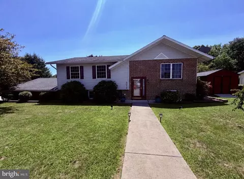 522 Maple St, Pottsville, PA 17901