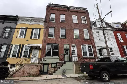 709 W Norwegian St, Pottsville, PA 17901