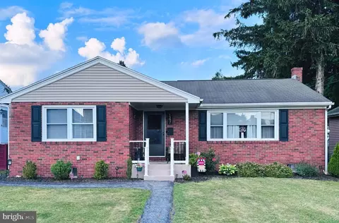 147 S Wylam St, Frackville, PA 17931