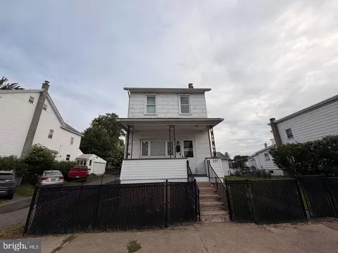 227 W Blaine St, Mcadoo, PA 18237
