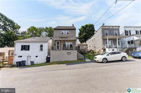 212 W Walnut St, Pottsville, PA 17901