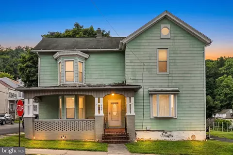 999 E Norwegian St, Pottsville, PA 17901