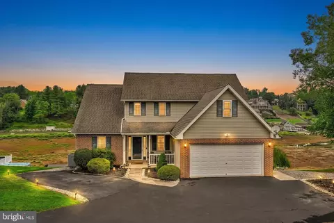606 Wynonah Dr, Auburn, PA 17922