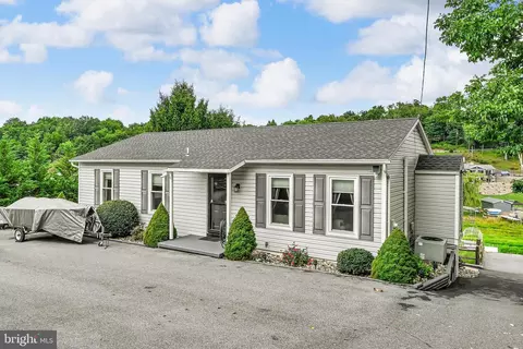 590 Wynonah Dr, Auburn, PA 17922