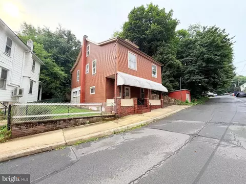 405 Laurel St, Minersville, PA 17954