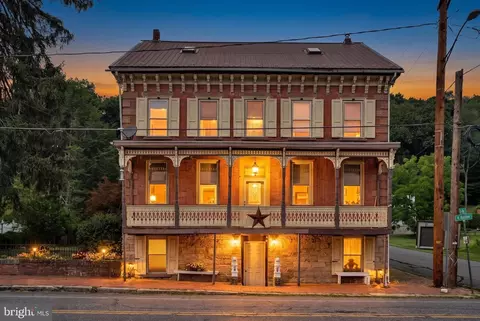 125 E Center St, Tremont, PA 17981