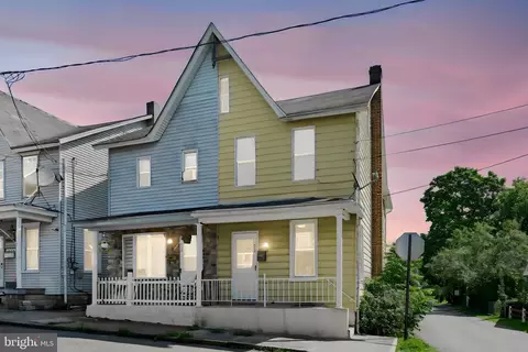 236 N Pine St, Tremont, PA 17981