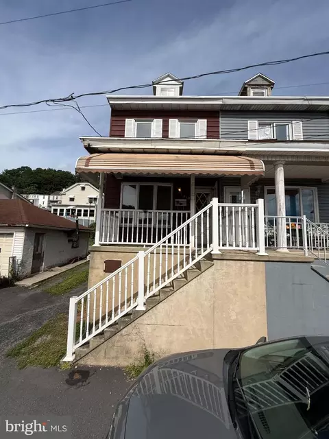 410 Jones, Minersville, PA 17954