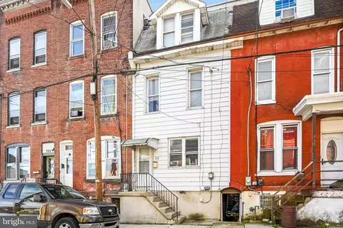 713 W Norwegian St, Pottsville, PA 17901