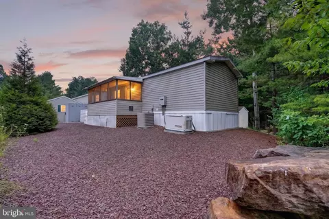 224 Hope Dr, New Ringgold, PA 17960