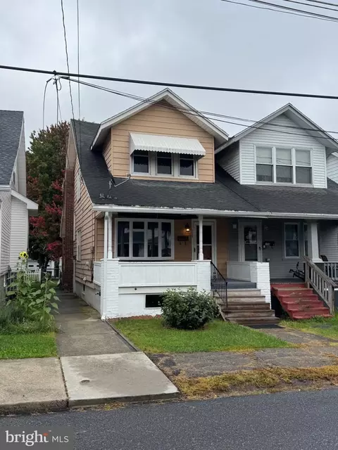 153 S 3rd St, Frackville, PA 17931