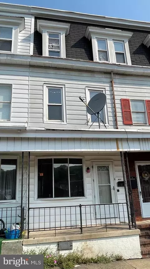 807 Market St, Ashland, PA 17921