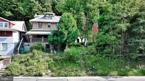 900 Garfield Ave, Pottsville, PA 17901
