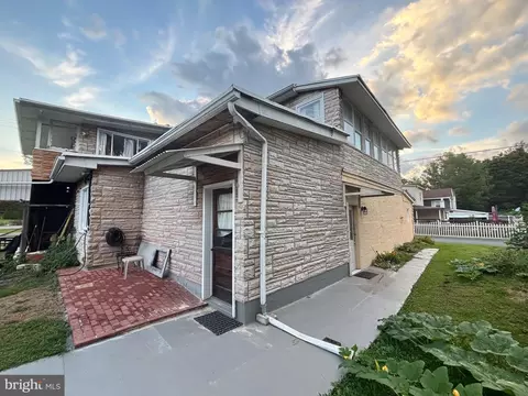 298 Plane E, Gordon, PA 17936