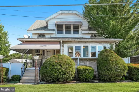 635 Altamont Blvd, Frackville, PA 17931