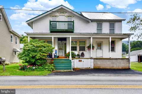 2633 W Main St, Spring Glen, PA 17978