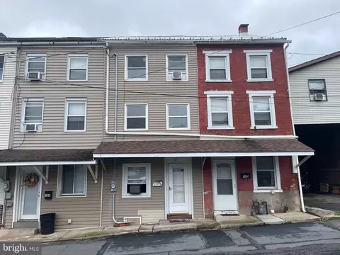 407 Hamilton St, Pottsville, PA 17901