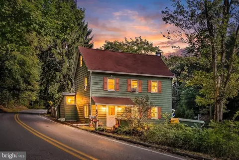331 E 2nd Mountain Rd, Pottsville, PA 17901