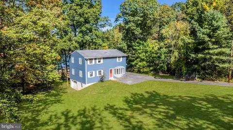 2635 W Wynonah Dr, Auburn, PA 17922