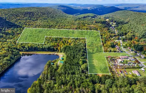 258 Owl Creek Rd # A, Tamaqua, PA 18252