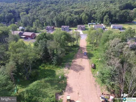 258 Owl Creek Rd # A, Tamaqua, PA 18252