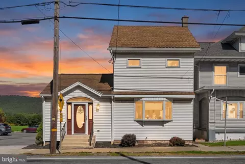 532 E Main St, Hegins, PA 17938