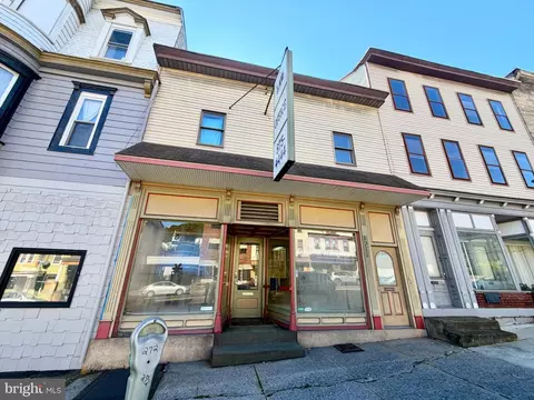 1022 W Centre St, Ashland, PA 17921