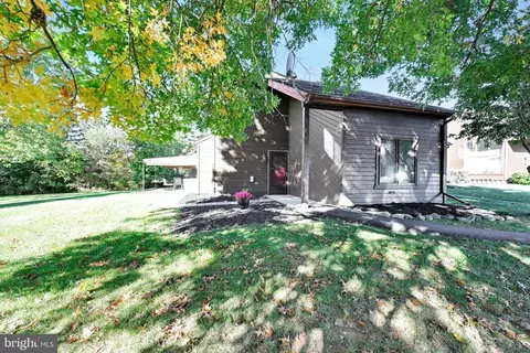 1201 Village Rd, Orwigsburg, PA 17961