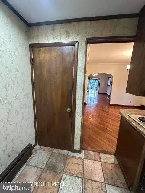 Entry Way - 701 S State Rd, Barnesville, PA 18214 photo 5 of 8
