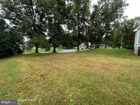 Exterior - 701 S State Rd, Barnesville, PA 18214 photo 7 of 8