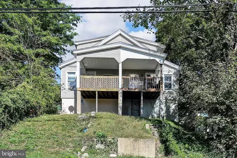 301 S Spring Garden St, Pottsville, PA 17901