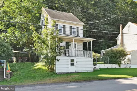 411 E Main St, Girardville, PA 17935