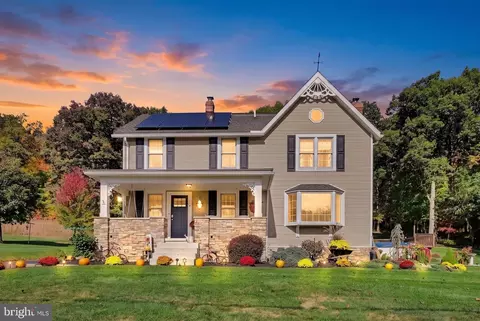 1295 Valley Rd, Tamaqua, PA 18252