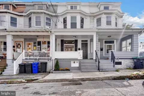 220 Penn St, Tamaqua, PA 18252