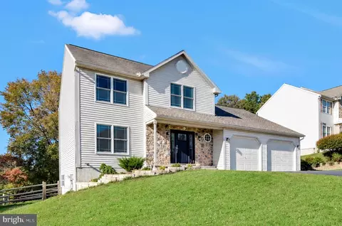 626 S Stoney Run Rd, Pottsville, PA 17901