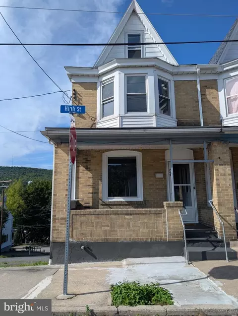 299 High St, Tamaqua, PA 18252