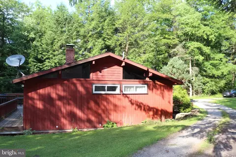 Exterior - 170 Davis Ln, Windber, PA 15963 photo 4 of 16