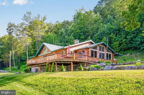 631 Logan Hollow Rd, Fairhope, PA 15538