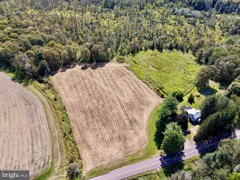 1360 Coleman Station Rd, Friedens, PA 15541