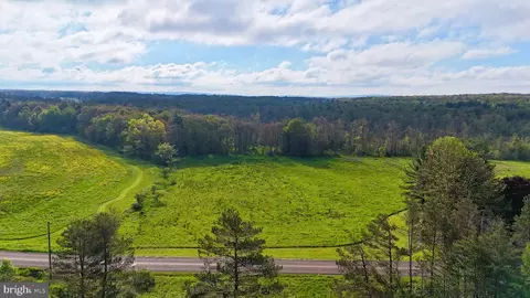 1362 Coleman Station Rd, Friedens, PA 15541