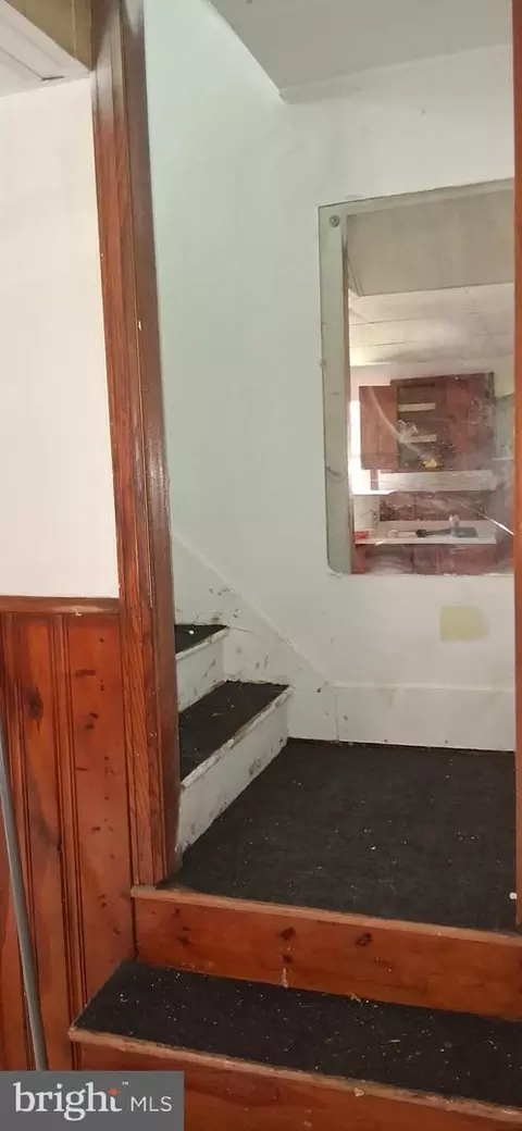 Entry Way - 499 2nd St, Windber, PA 15963 photo 6 of 10